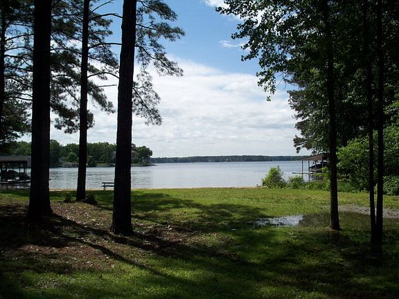3rd image of 122 Sandy Cove Dr #72