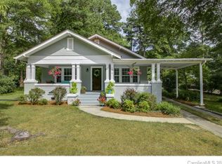 1010 S Belvedere Ave, Gastonia, NC 28054