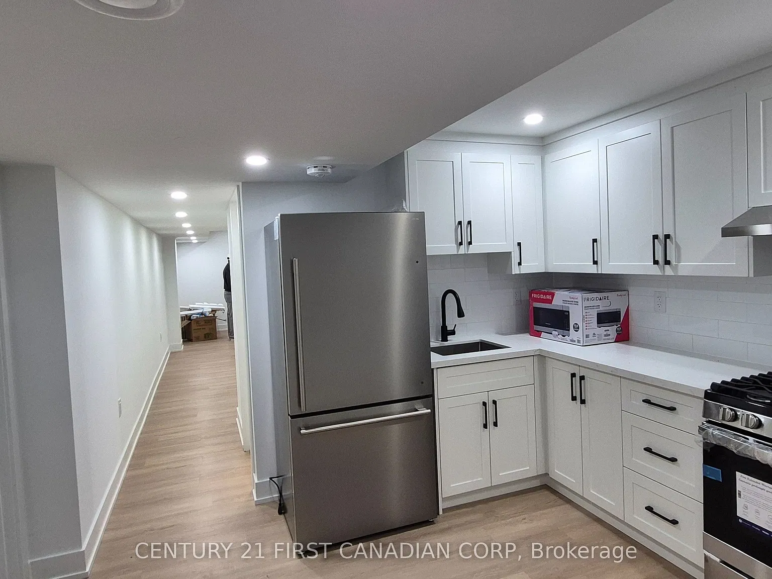 2 bed, $1,700 — Photo 3