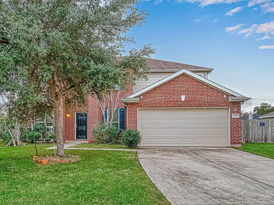2914 Legends Knoll Dr