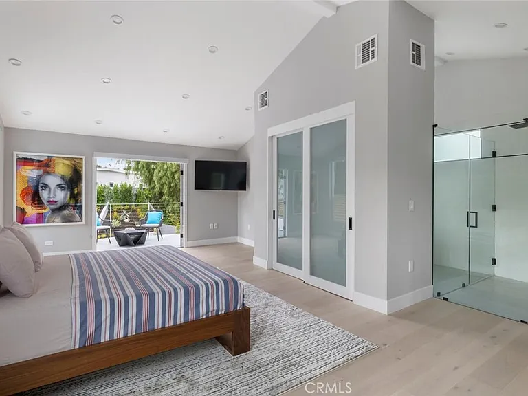 4731 Topanga Canyon Blvd — Photo 23