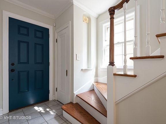 2nd image of 7836 Kildare Ave