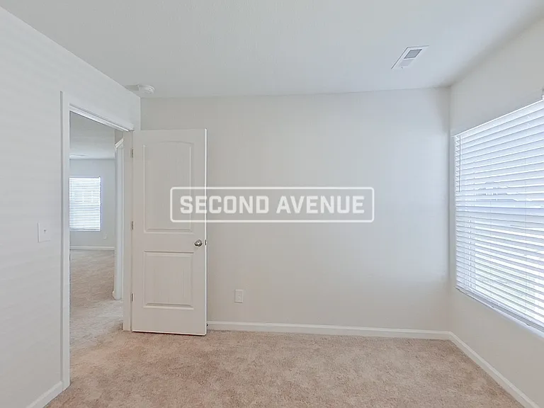 622 Wild Tulip Ct — Photo 20