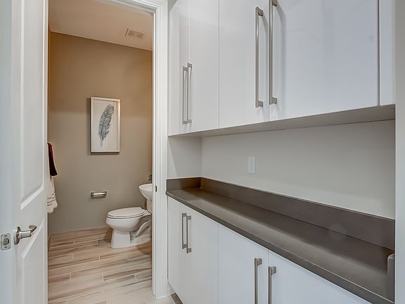 HovHall keeping your home tidy