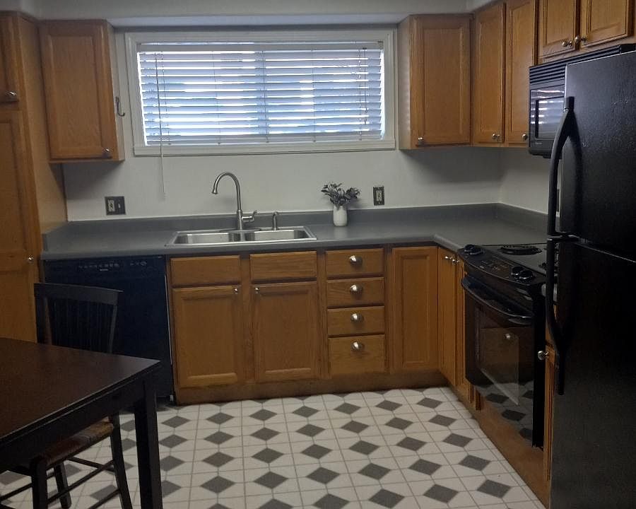 1st image of 1633 N Weber St #1/2