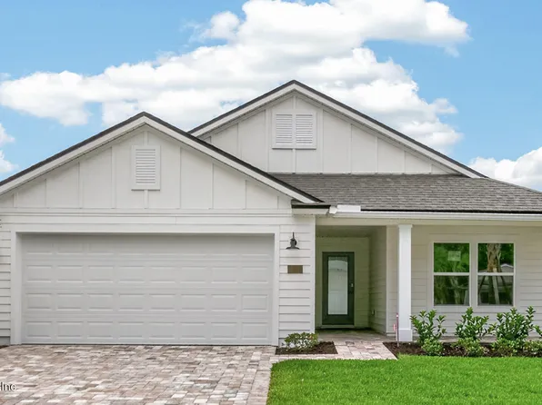 142 GREENWOOD Drive, Palm Coast, FL 32137