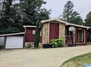 720 Four Mile Dr, Anniston, AL 36206