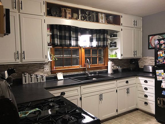 3rd image of 409 N 18th St