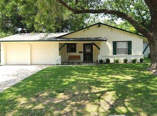 720 Pinehurst Dr, Richardson, TX