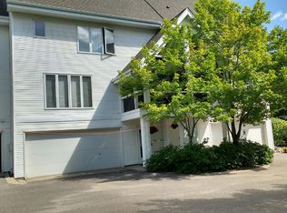930 Dartmouth Pl SE #2, Minneapolis, MN 55414