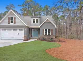 55 Kingswood Cir, Pinehurst, NC 28374