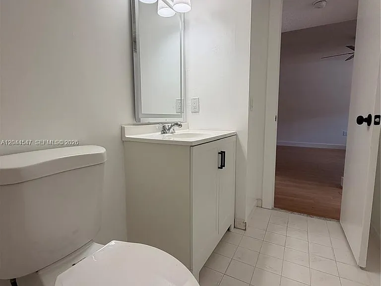 7000 NW 173rd Dr #1805 — Photo 8