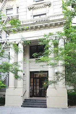 Sold by Douglas Elliman | media 16