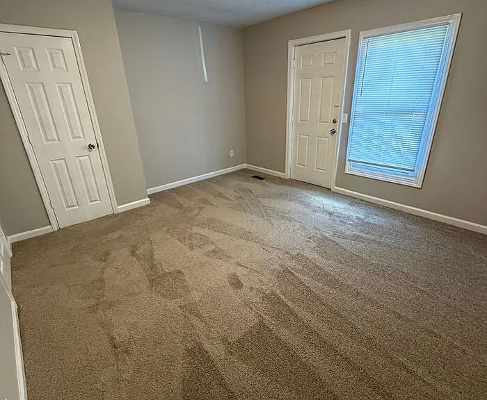 1600 N Rankin Ave — Photo 2