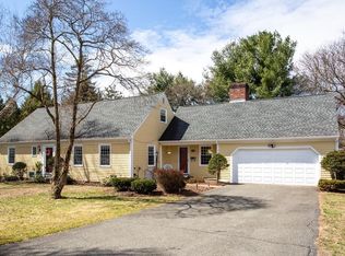 258 Concord Rd, Longmeadow, MA 01106