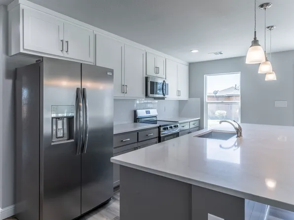 220 N Patrick St, Waxahachie, TX 75165