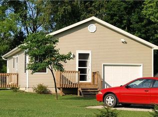 5291 W Finch Rd, Claypool, IN 46510