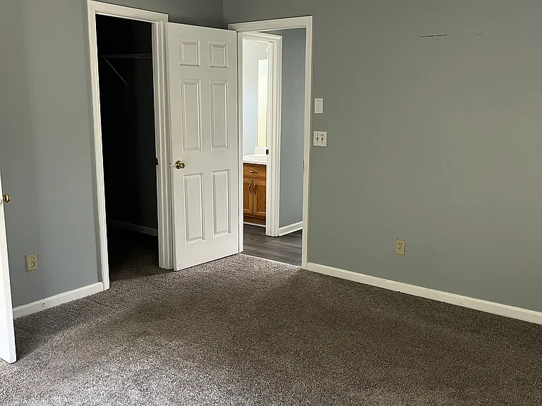 506 Rosewood Cir — Photo 18