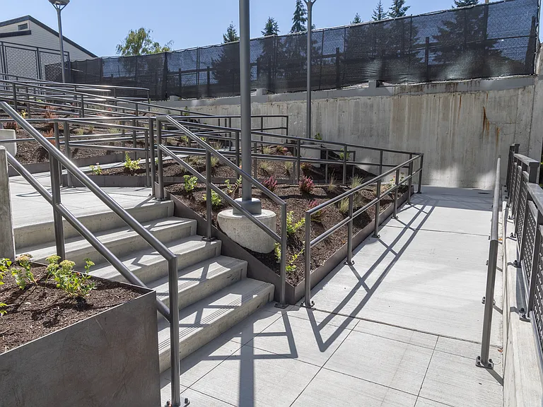 Bryant Manor Phase I — Photo 11