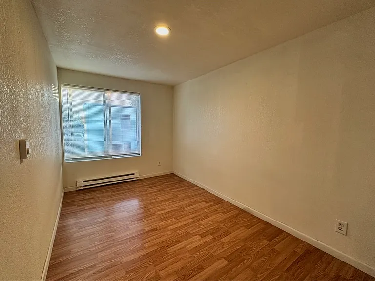 13411 Roosevelt Way N #301 — Photo 6