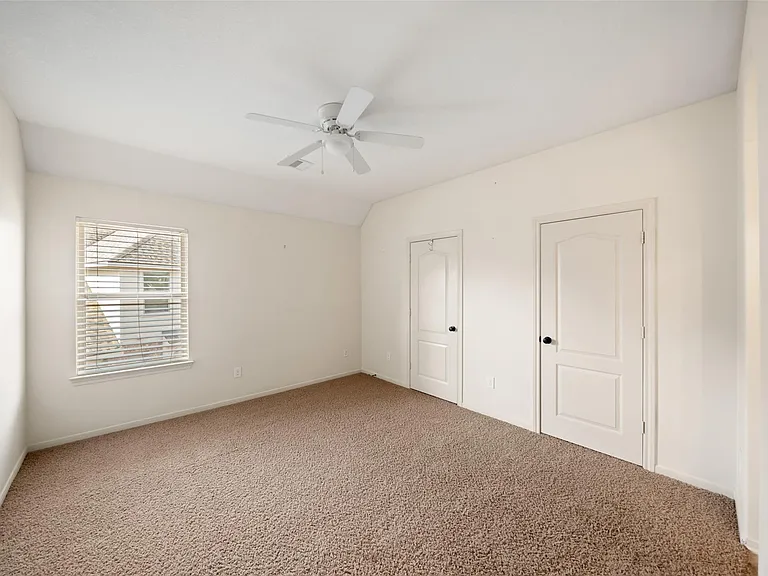 14318 Red Creek Cove Ln — Photo 37
