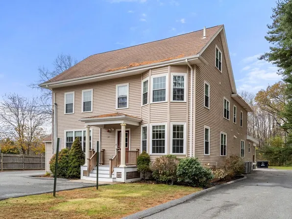 32 Hamilton Ave, Milford, MA 01757
