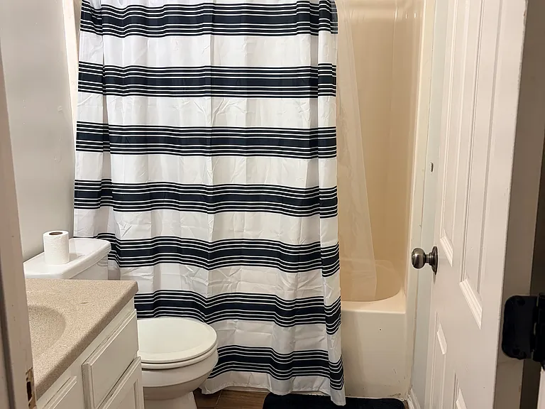 6826 Equestrian Ln — Photo 6