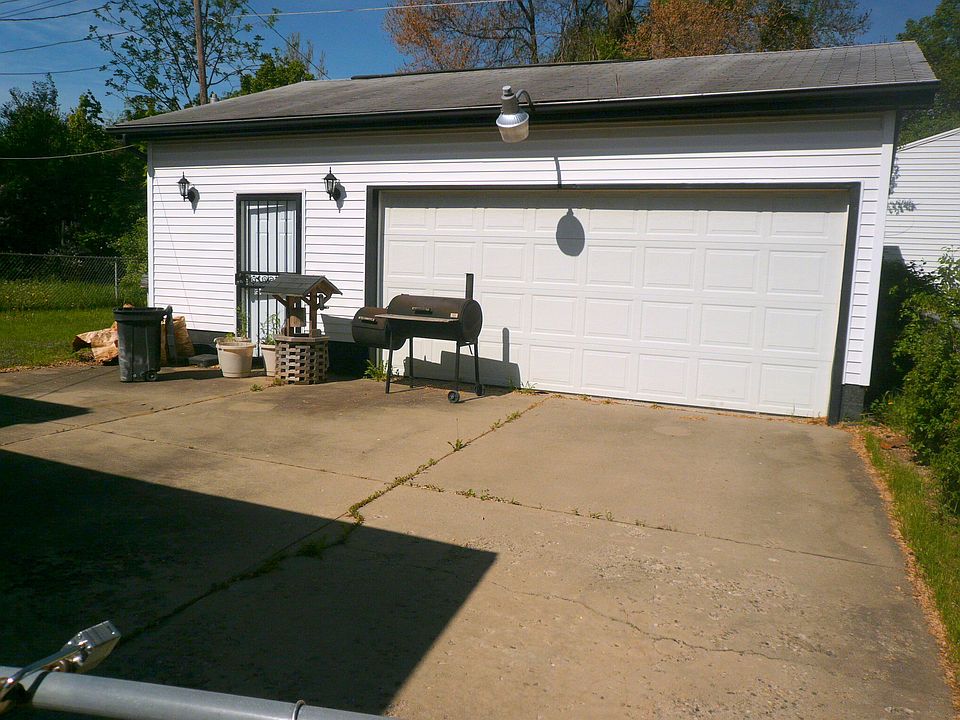 2nd image of 6501 Oxley Dr
