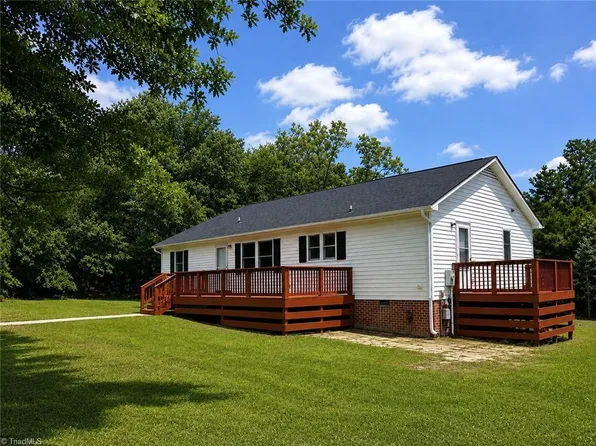 505 Addor Rd, Pinebluff, NC 28373