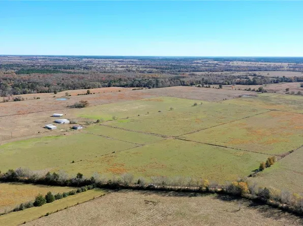 596 County Road 3057, Crockett, TX 75835
