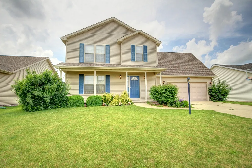 1311 Peppermill Ln photo 1