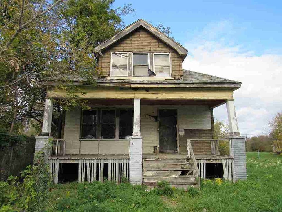 7119 St Thomas