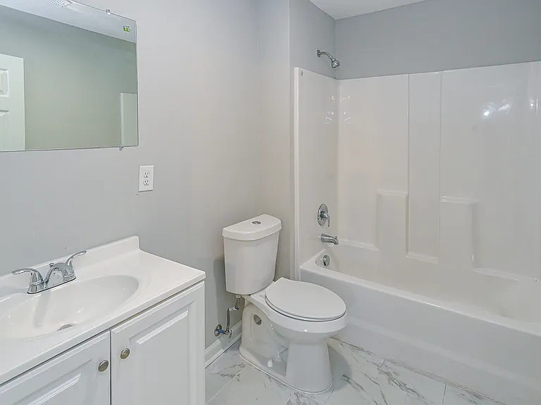 2515 Grimwood Rd #B — Photo 7
