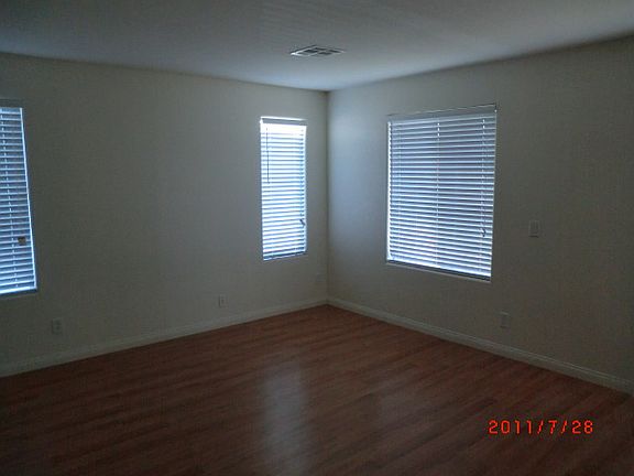 5th image of 4983 W Moberly Ave
