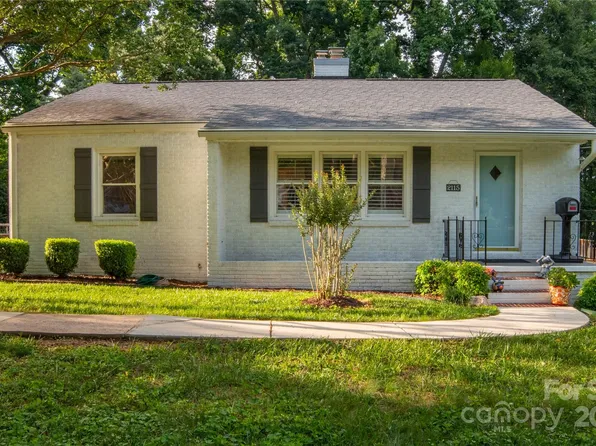 2115 Arnold Dr, Charlotte, NC 28205