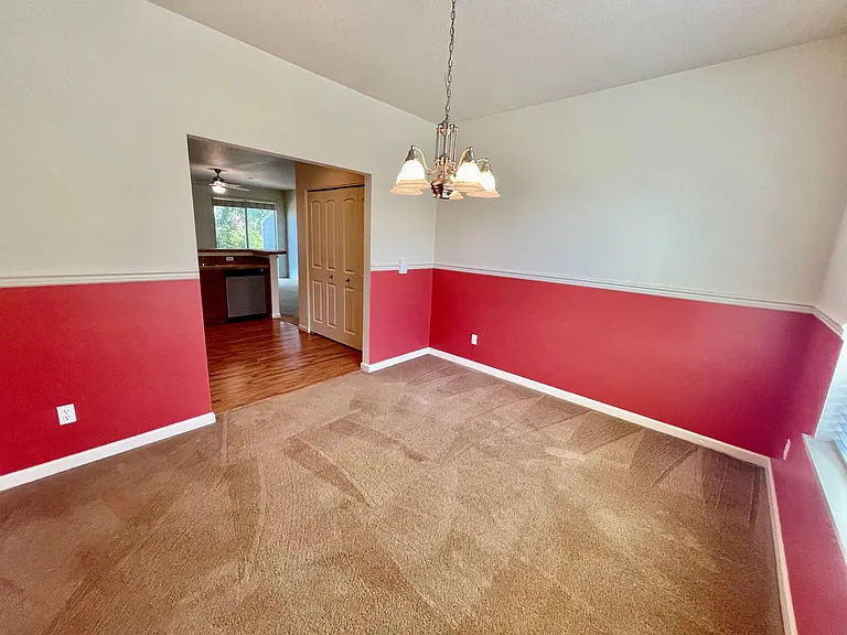 12947 NW Clement Ln — Photo 11