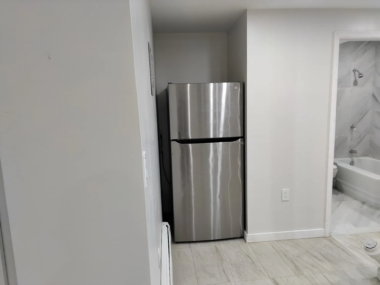 Studio, 550 sqft, $1,275 — Photo 4