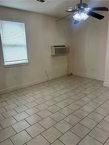 3 bed, 2.0 bath, 1332 sqft, $1,500 — Photo 4