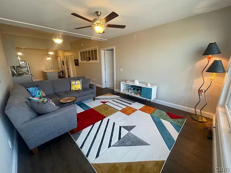 83 Main St #302 — Photo 5