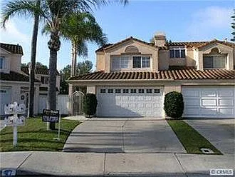 3 bed, 1685 sqft, $5,200 — Photo 3