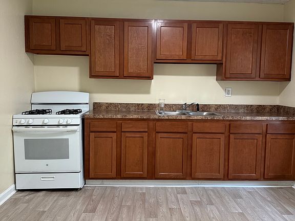3rd image of 507 N 31st St