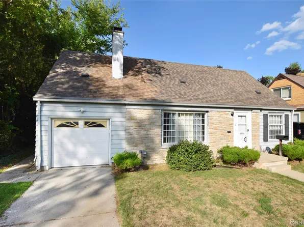 2332 Nolen Dr, Flint, MI 48504