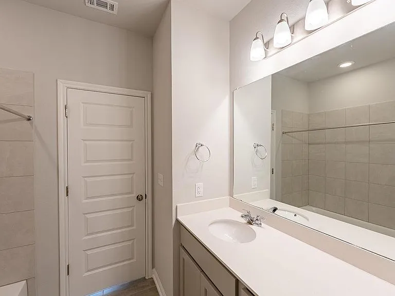 12411 Zenyatta Dr — Photo 8