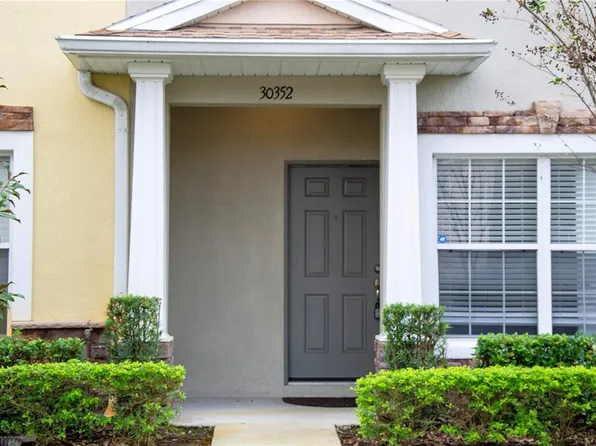 30352 Elderwood Dr, Zephyrhills, FL 33543