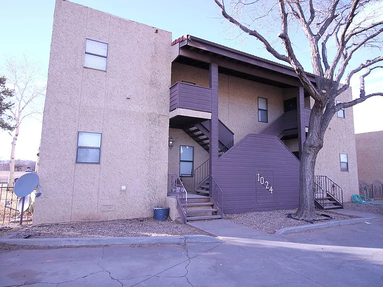1024 Mockingbird Ln #A — Photo 2