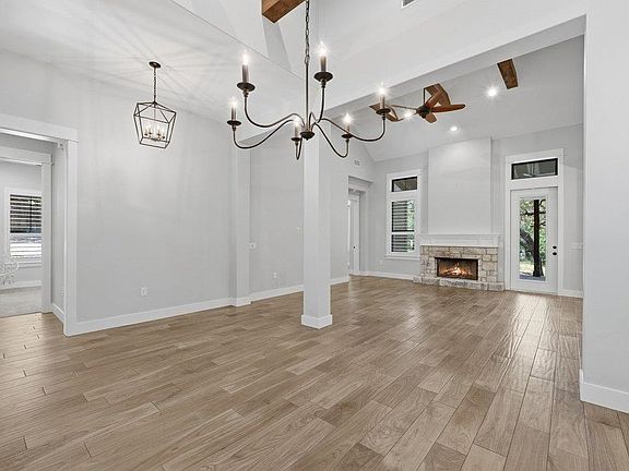 2nd image of 215 Mountain Home