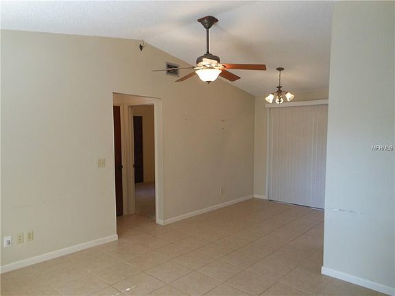 4th image of 23811 Forest View Dr