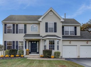 3 Lilac Ln, Barnegat, NJ 08005