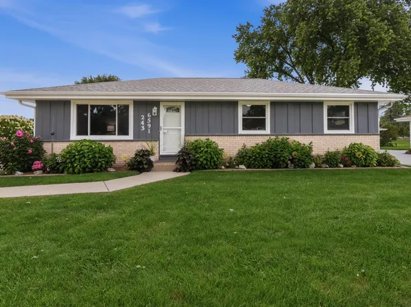 W243N6591 Westhaven DRIVE, Sussex, WI 53089