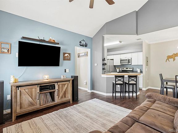 5th image of 6001 Castlegate Drive #A25
